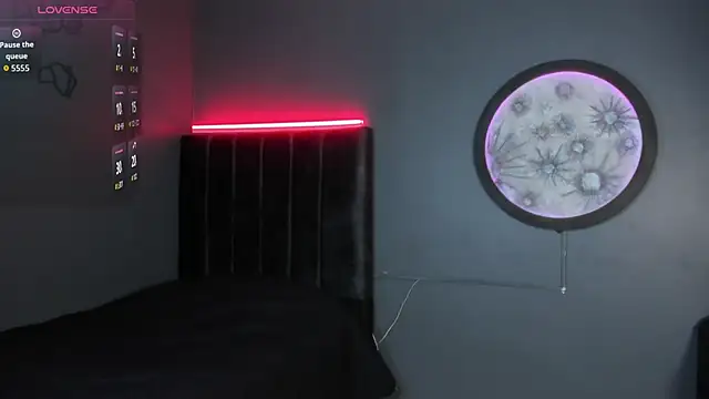 khriss brown online show from 11/04/25, 09:25