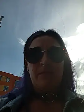 sophie banger online show from 12/03/25, 07:34