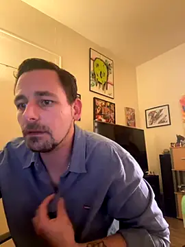 defbond420 online show from 10/21/25, 09:37