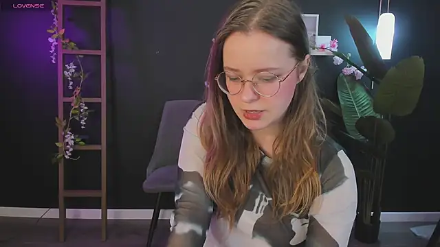 CassieCool online show from 01/11/25, 08:43