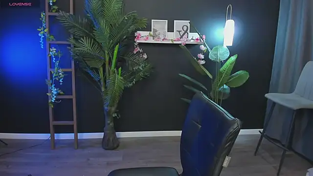 CassieCool online show from 01/15/25, 08:37