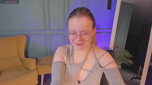 CassieCool online show from 02/12/25, 09:33