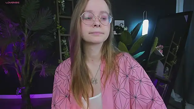 CassieCool online show from 02/21/25, 09:11