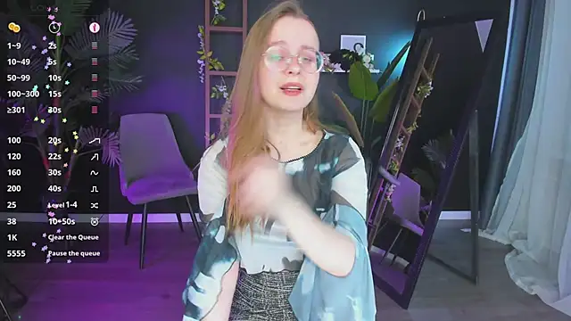 CassieCool online show from 02/25/25, 11:55