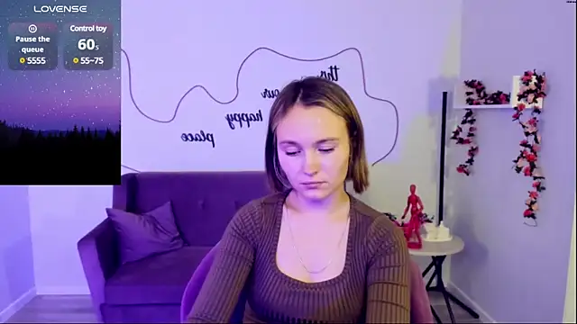 Snapshot of BritnieCute chatting on 01/15/25, 07:26 BritnieCute online show from 01/15/25, 07:26