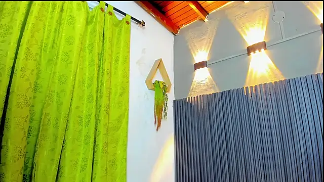 jhonjairo85  online show from 12/23/25, 03:59