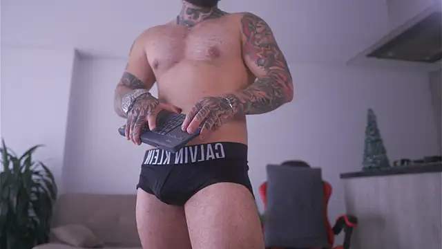 LeoSalvatore  online show from 03/20/26, 08:25