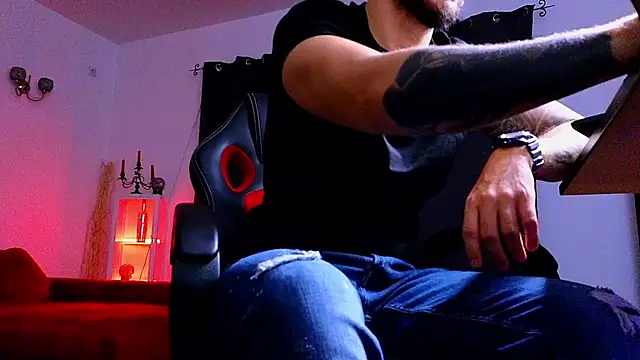 MightyAaron66 online show from 09/12/25, 01:28