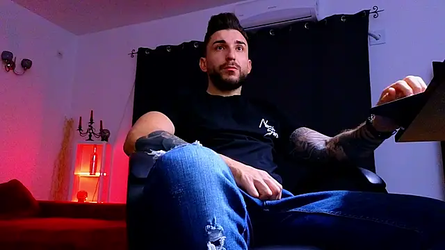 MightyAaron66 online show from 09/23/25, 01:19