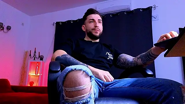 MightyAaron66 online show from 02/10/26, 05:22