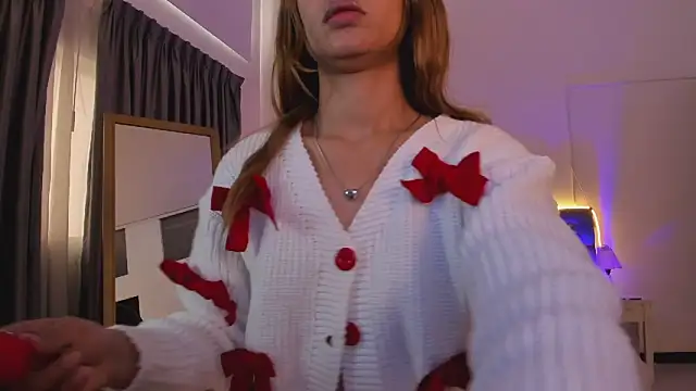 Tamy edwards online show from 09/19/25, 07:58