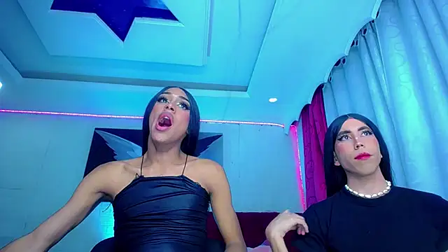 NahomiCamper online show from 10/26/25, 12:16