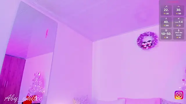 AbyWhitee online show from 01/11/25, 03:09