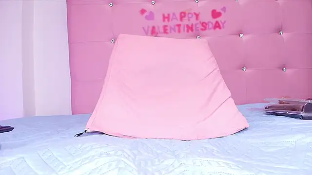 kata hazel online show from 03/04/25, 07:11