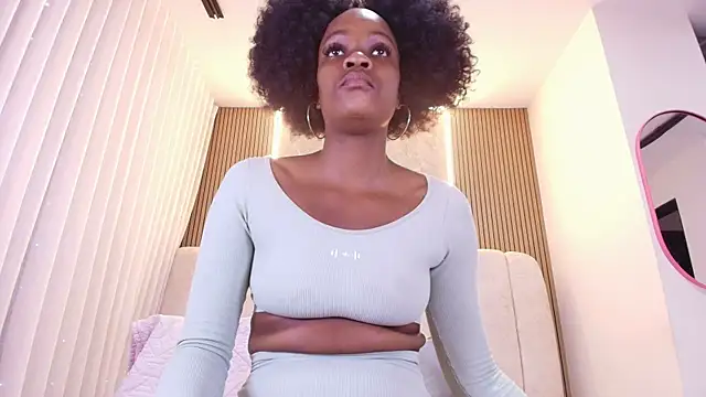 kata hazel online show from 04/17/26, 07:17