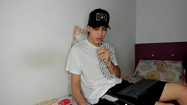 HeellBoy  online show from 02/10/26, 07:56