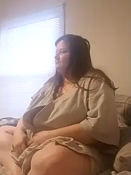 Snapshot of staceysmomfow chatting on 01/03/25, 10:40 staceysmomfow online show from 01/03/25, 10:40