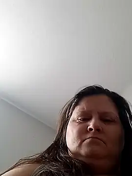 Snapshot of staceysmomfow chatting on 01/09/25, 04:49 staceysmomfow online show from 01/09/25, 04:49
