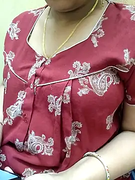 samitasharma online show from 10/31/25, 06:42