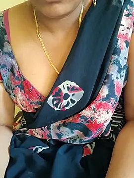 Snapshot of samitasharma chatting on 06/09/26, 07:53 samitasharma online show from 06/09/26, 07:53