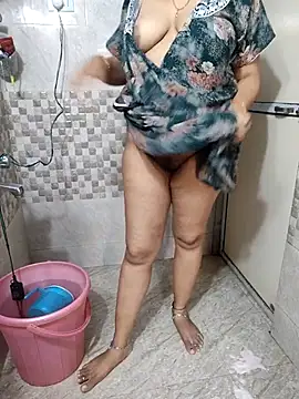 Snapshot of samitasharma chatting on 07/14/26, 10:54 samitasharma online show from 07/14/26, 10:54