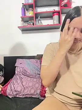 Snapshot of karla_nill chatting on 02/13/26, 06:15 karla nill online show from 02/13/26, 06:15