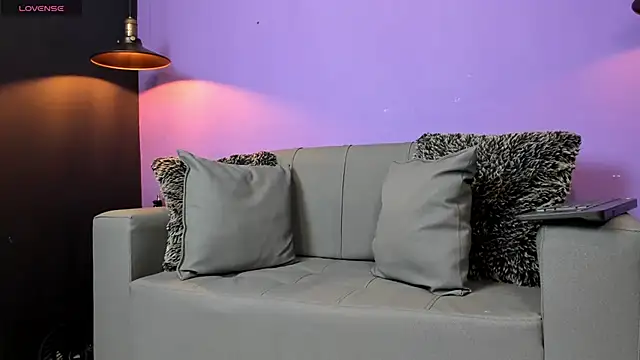 Lyon vach online show from 07/28/26, 01:43