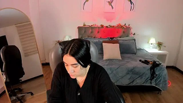 Snapshot of Icysweetcam chatting on 05/02/26, 11:37 Icysweetcam online show from 05/02/26, 11:37