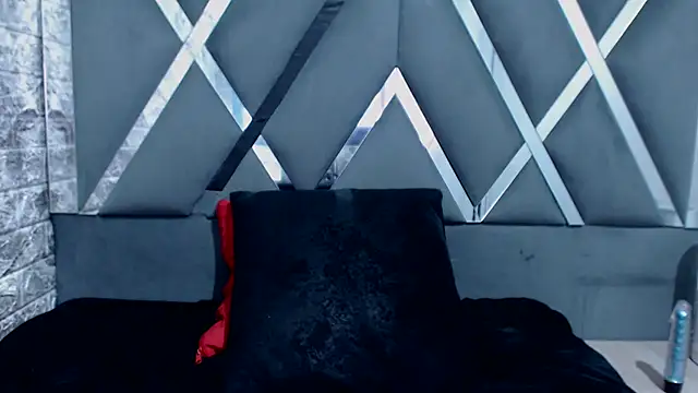 Catherine tabarezx online show from 01/20/25, 02:36