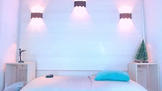 Molly Spears online show from 01/19/25, 04:12