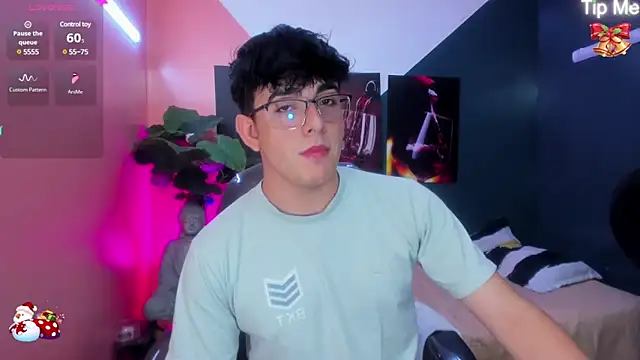 nolan twink1 online show from 12/14/24, 06:09