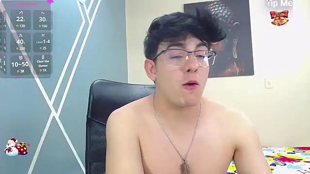 nolan twink1 online show from 12/19/24, 09:06