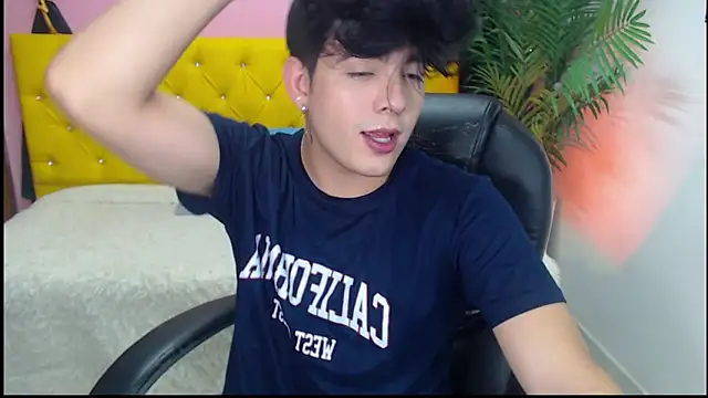 nolan twink1 online show from 01/22/25, 05:38