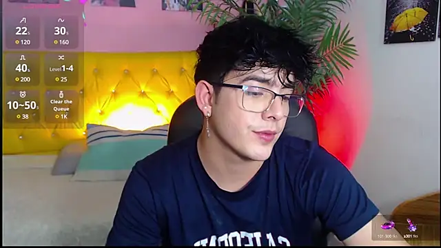 nolan twink1 online show from 01/22/25, 08:49