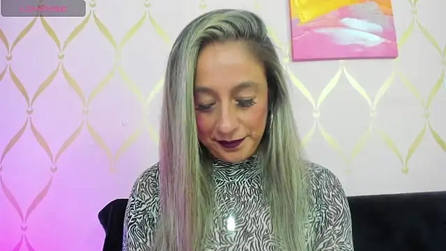 Snapshot of ladylians chatting on 02/19/25, 01:18 ladylians online show from 02/19/25, 01:18