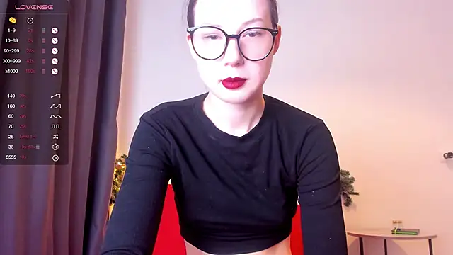 dorafisher01 online show from 12/22/24, 11:11