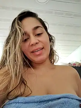 LaurenWelly  online show from 02/23/25, 01:21