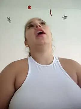 LaurenWelly  online show from 11/21/25, 09:13