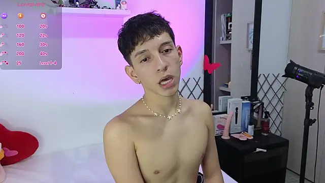 Snapshot of milky__boy_ chatting on 03/05/25, 03:40 milky boy online show from 03/05/25, 03:40