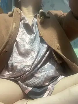 Cesywet online show from 02/25/25, 12:03