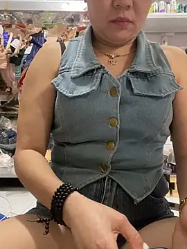 Cesywet online show from 03/22/25, 07:57