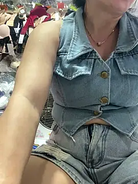 Cesywet online show from 09/10/25, 04:45