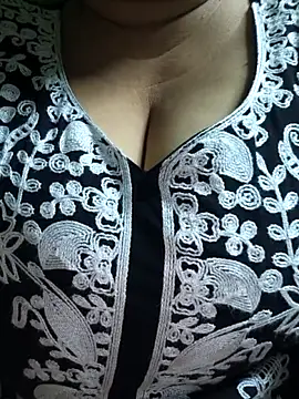 Rinki Guptaa online show from 12/20/25, 10:11