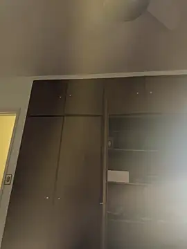 Snapshot of Elinatiranda chatting on 02/27/26, 03:17 Elinatiranda online show from 02/27/26, 03:17