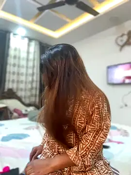 Hotty-Sana online show from 11/17/25, 04:57