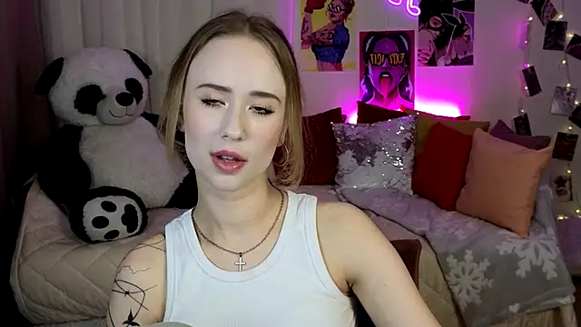 SashaBrooks online show from 09/16/25, 06:09