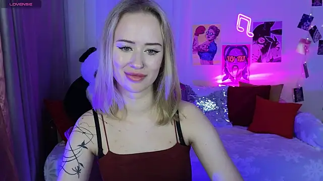 SashaBrooks online show from 11/21/25, 02:16