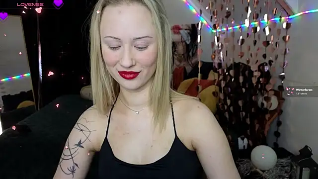 SashaBrooks online show from 04/04/26, 01:41