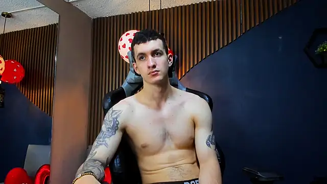 JacksonOlsenn online show from 02/15/25, 05:17