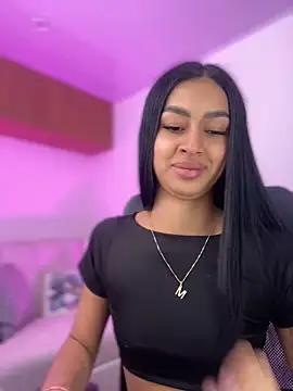 maddy bronw  online show from 01/25/25, 06:46